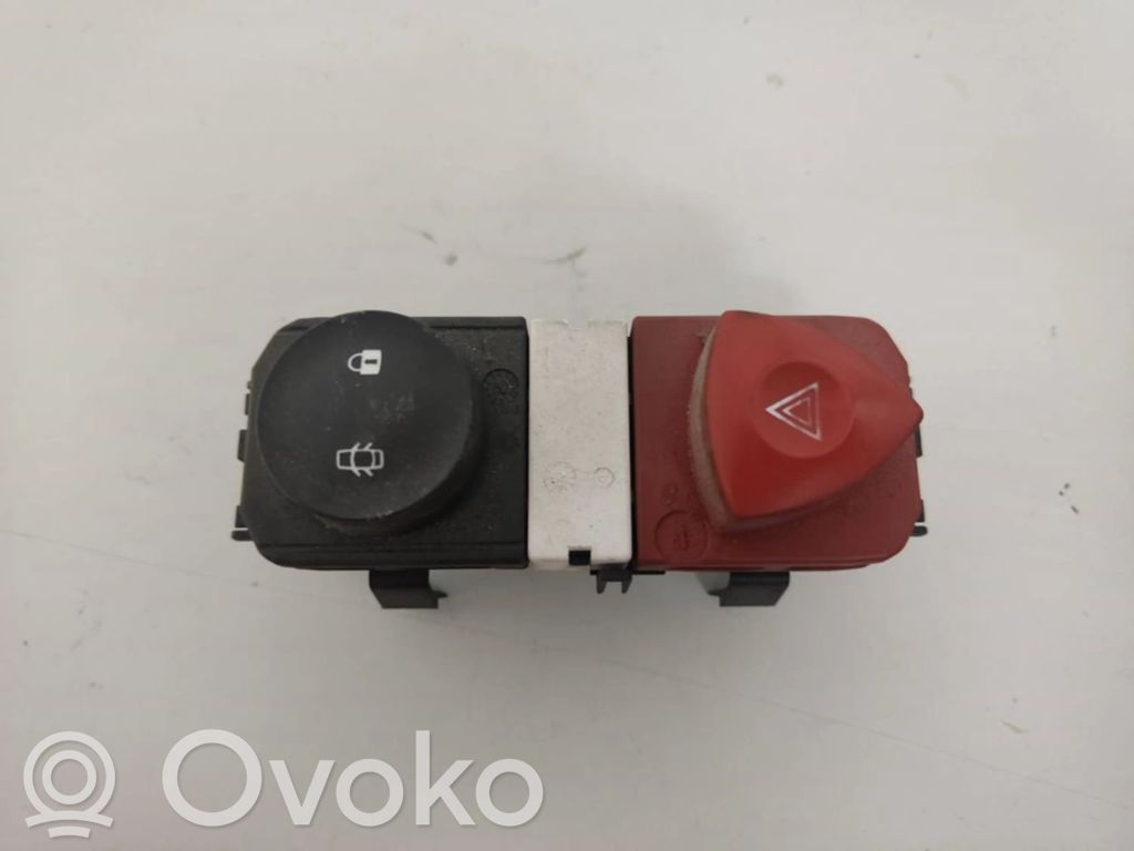 Renault Scenic II -  Grand scenic II Przycisk świateł awaryjnych 