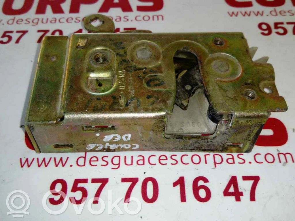 Ford Fiesta Priekšpusē slēdzene 