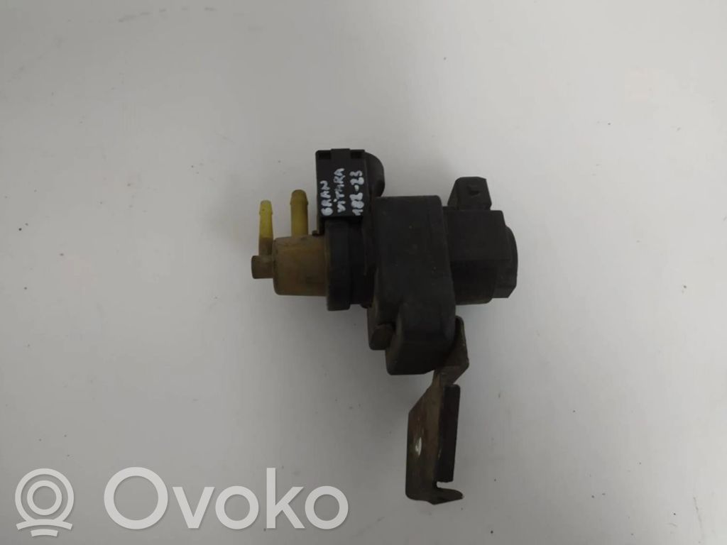 Suzuki Grand Vitara I Mass air flow meter 