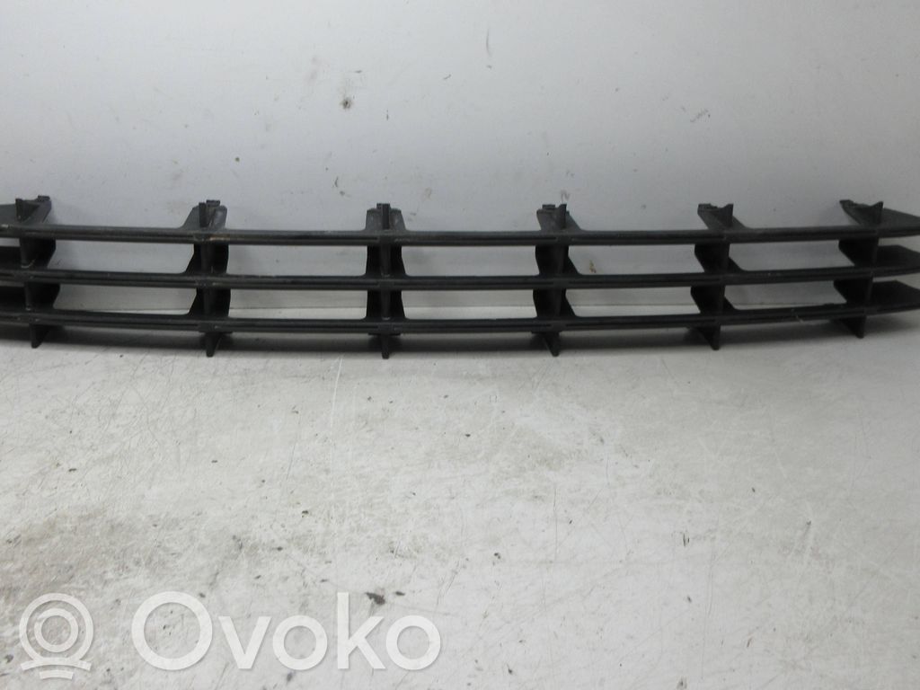 Audi A8 S8 D3 4E Front bumper lower grill 