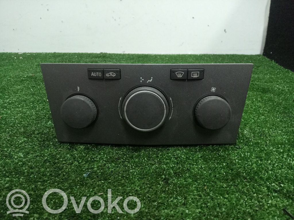 Climate control unit   13122963