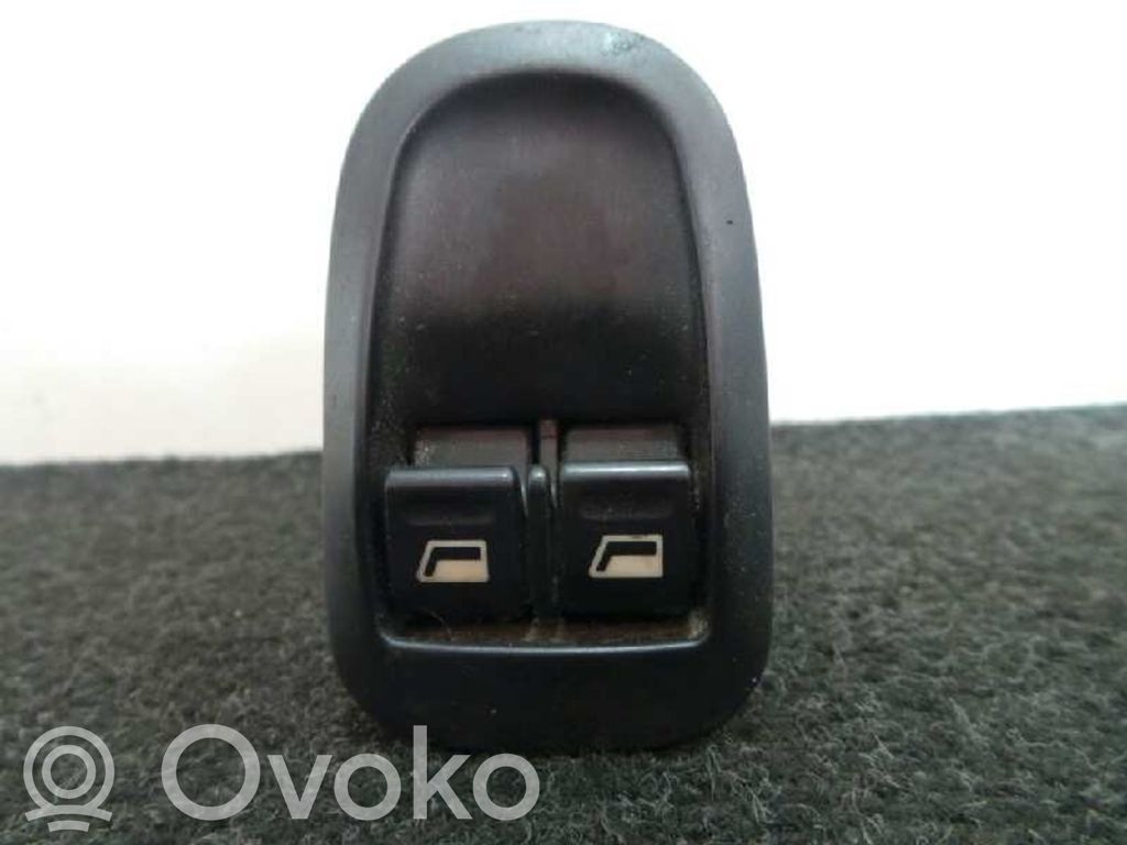 Interruptor del elevalunas eléctrico   BOTONERADOBLE