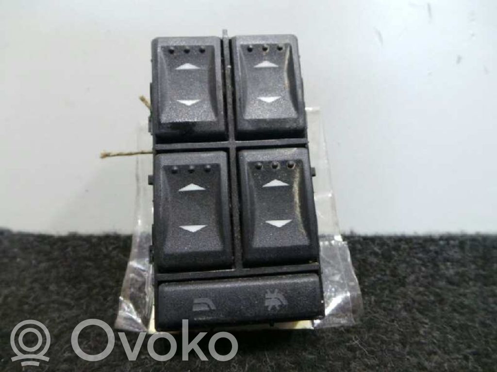 Ford Mondeo Mk III Electric window control switch 