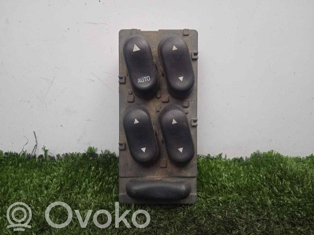 Electric window control switch   F57B14540AA