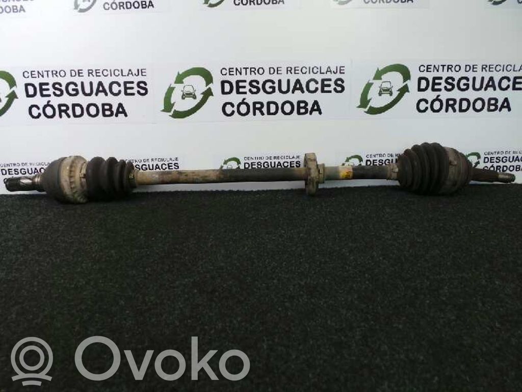 Priekšējā pusass   SINCORONAABS,L905MM