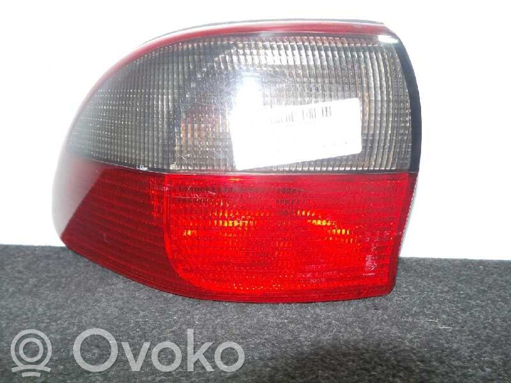 Opel Omega B1 Rear/tail lights 