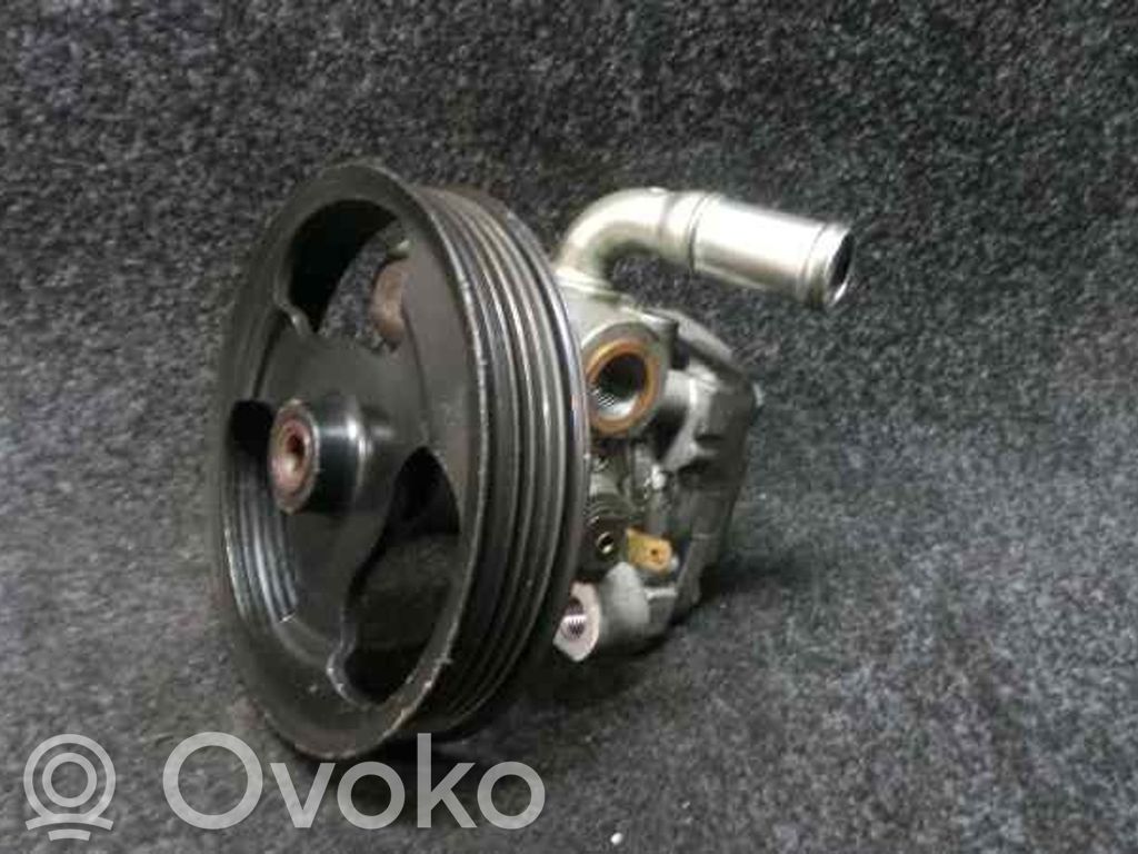 Vairo stiprintuvo siurblys   71182077,KYB,POLEA130MM