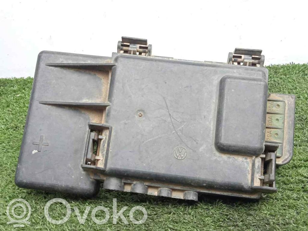 BSM Steuergerät   6X0937550,DEENCIMADEBATERIA,3FUSIBLES