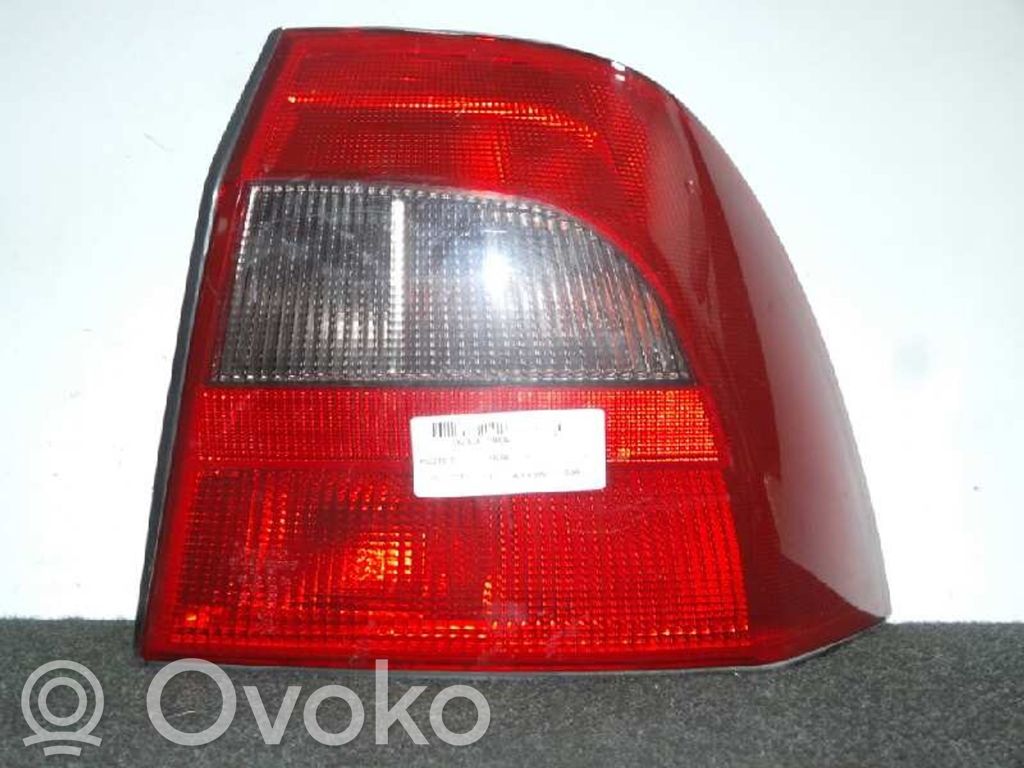 Opel Vectra B Rear/tail lights 