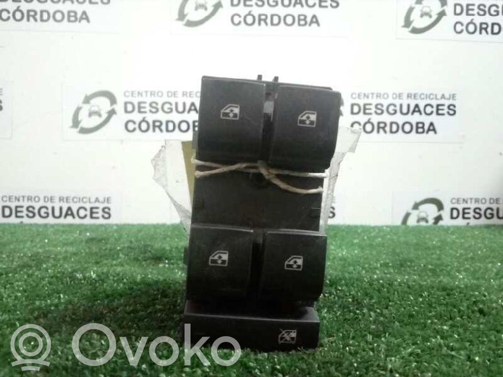 Opel Astra J Comutator comandă geamuri electrice 