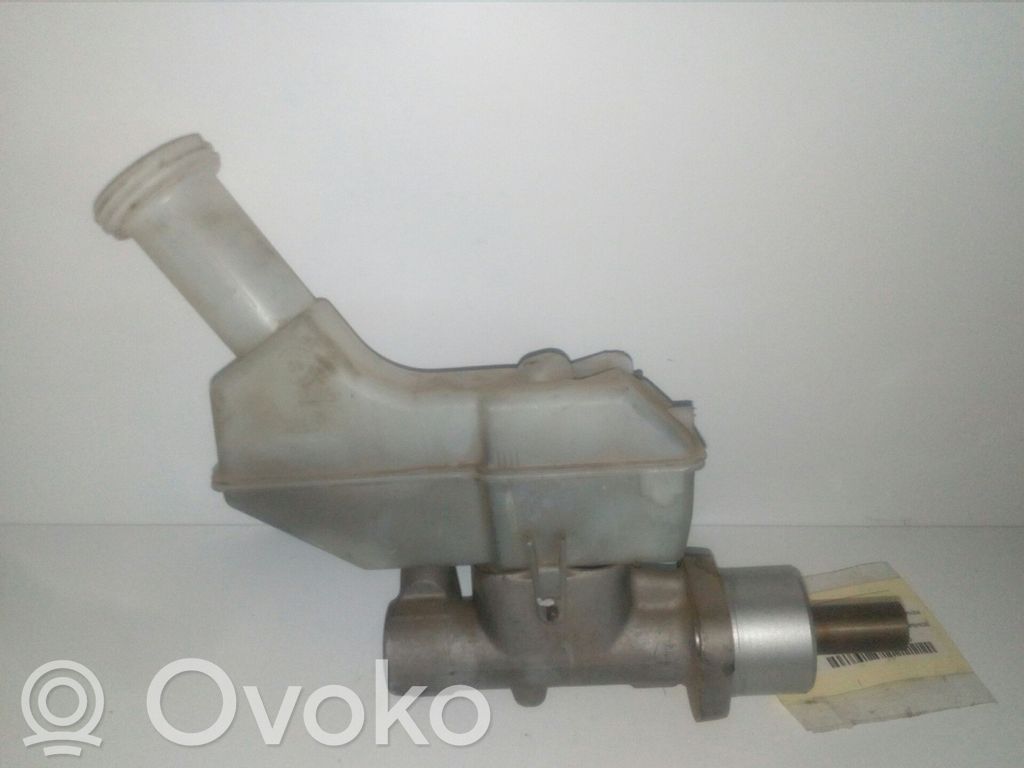 Renault Clio III Brake booster 