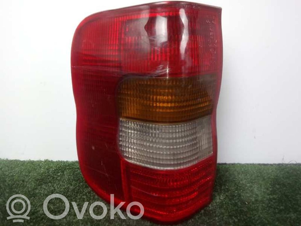 Opel Combo B Galinis žibintas kėbule 