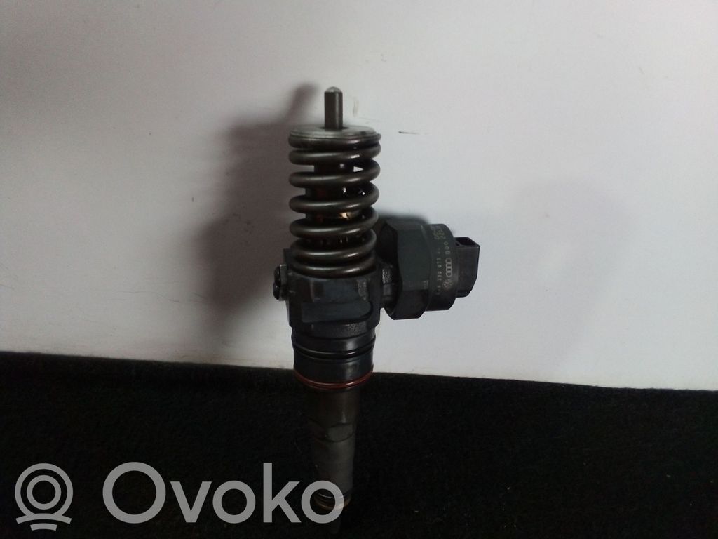 Inyector de combustible