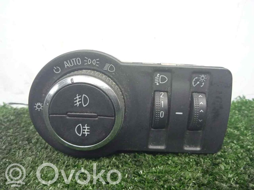 Opel Insignia A Multifunctional control switch/knob 