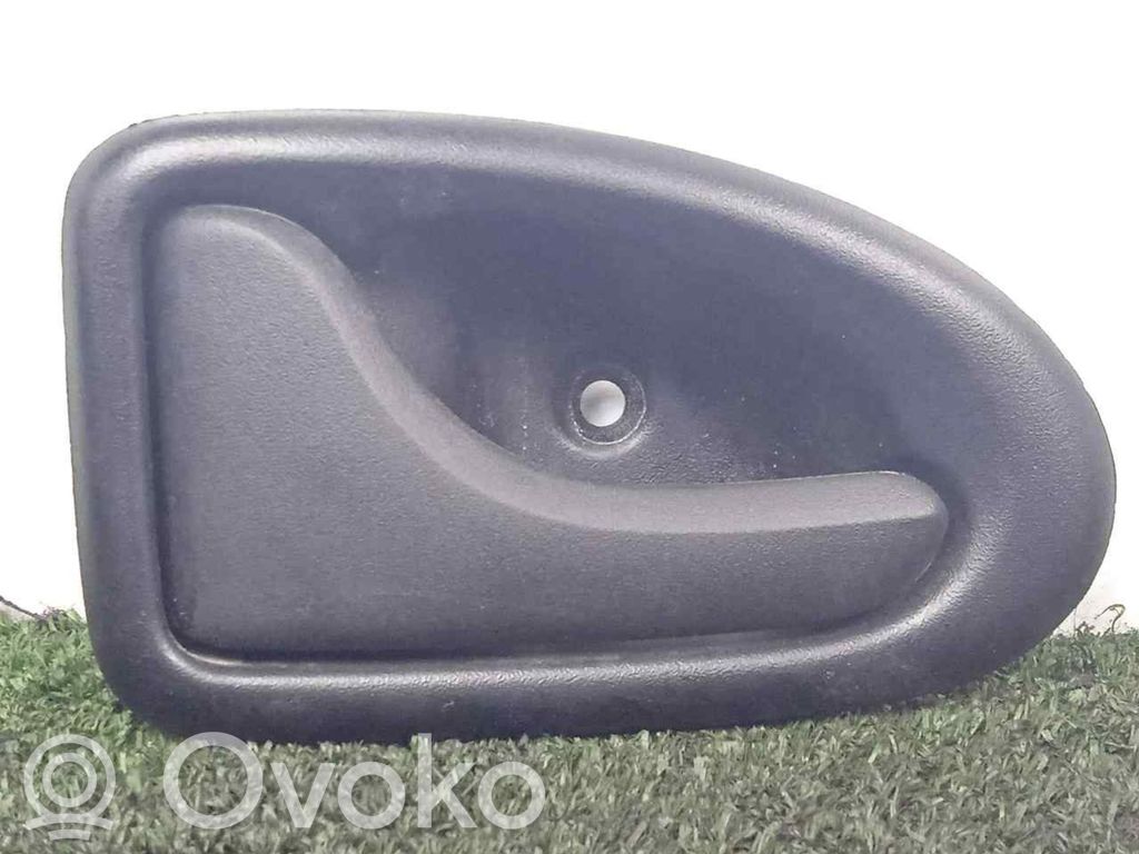 Manecilla interna puerta delantera   7700830078