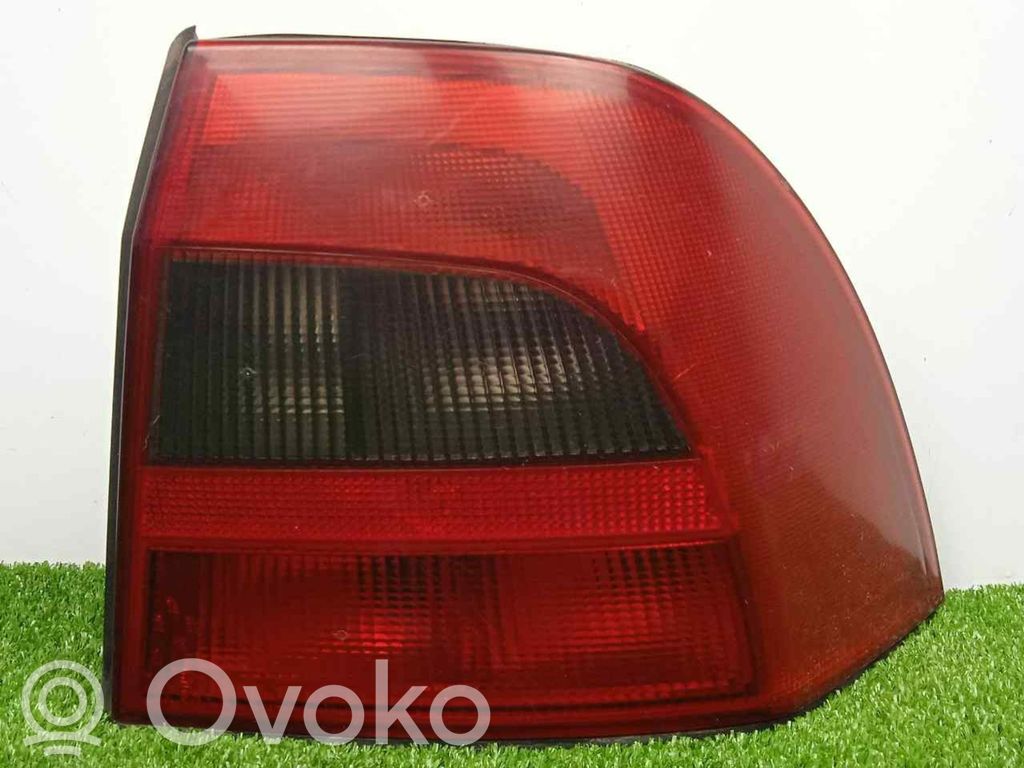Rear/tail lights   VECTRAB5PUERTAS,9902NEGRO