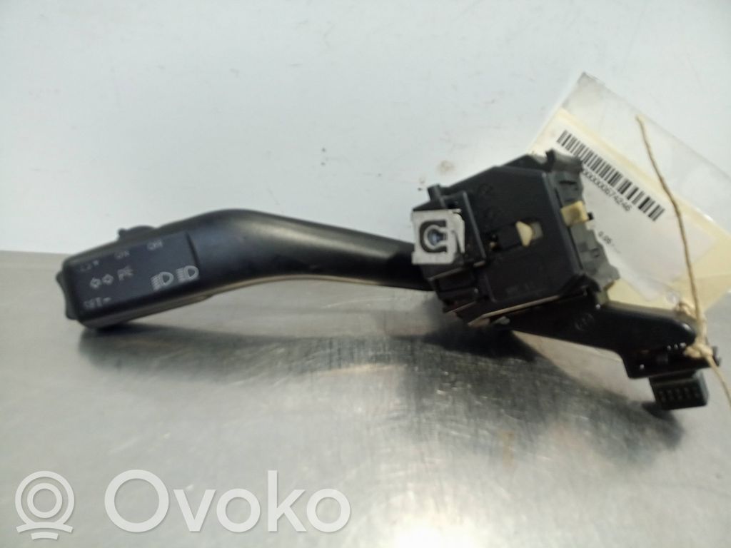 Interruptor de control del panel de luces   1K0953513A