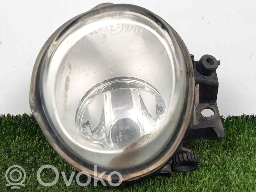 Volkswagen Touareg I Front fog light 