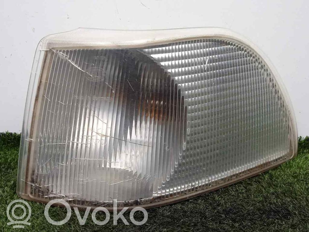 Volvo S70  V70  V70 XC Kierunkowskaz przedni 