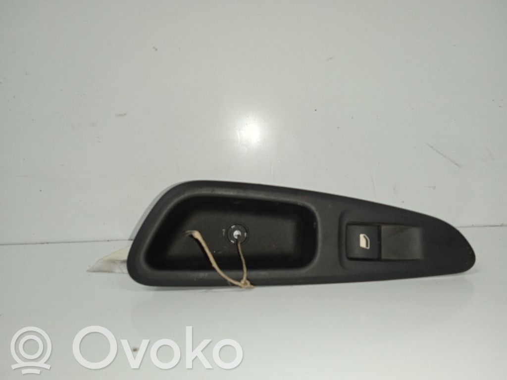 Electric window control switch   96573850XT,4PINES