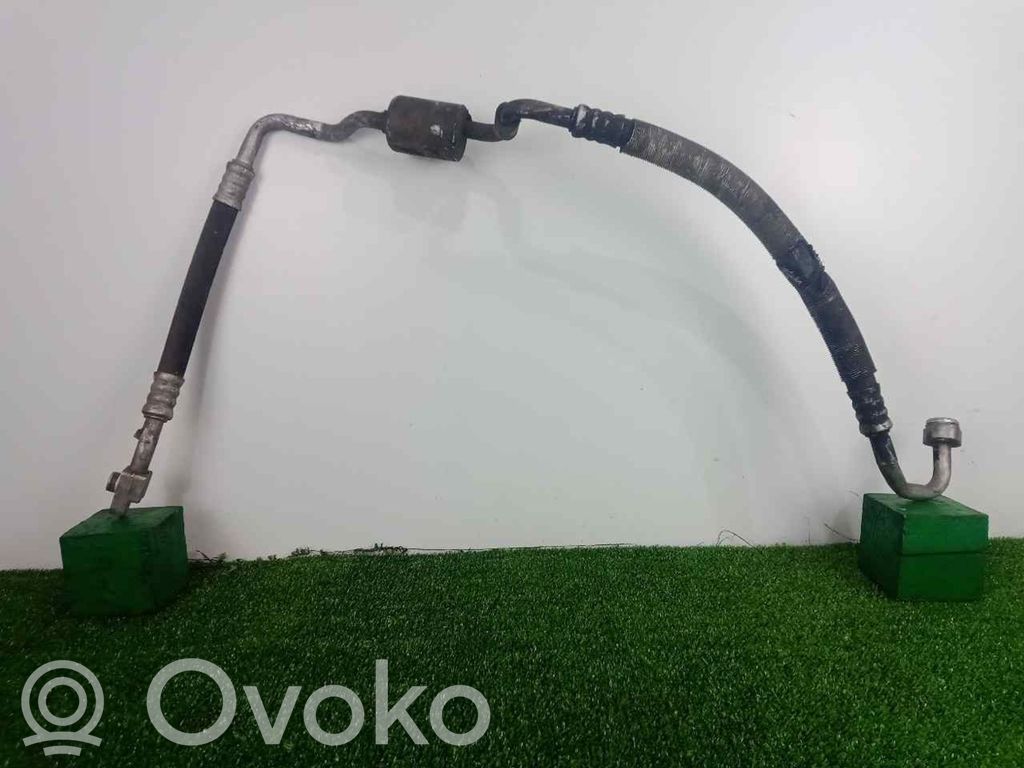 Air conditioning (A/C) pipe/hose
