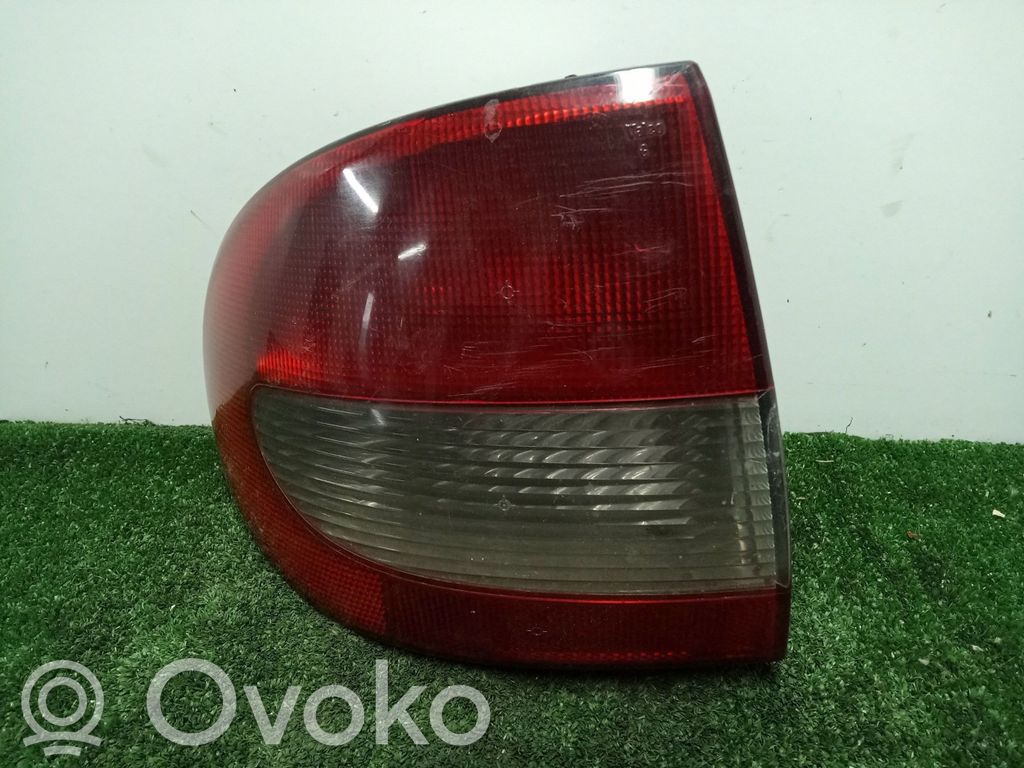 Renault Megane I Galinis žibintas kėbule 