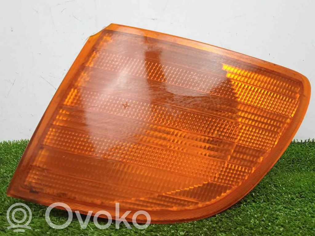 Mercedes-Benz Vito Viano W638 Front indicator light 