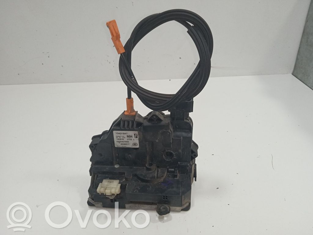 Front door lock   CORSAE3PUERTAS