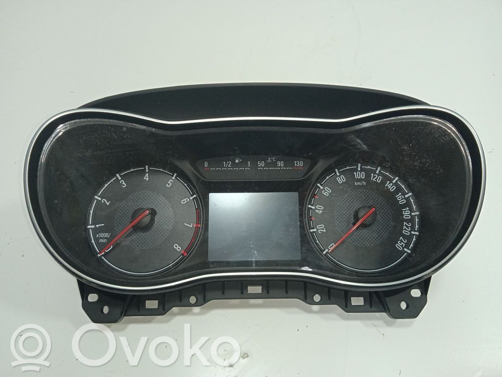 Geschwindigkeitsmesser Cockpit   CORSAE