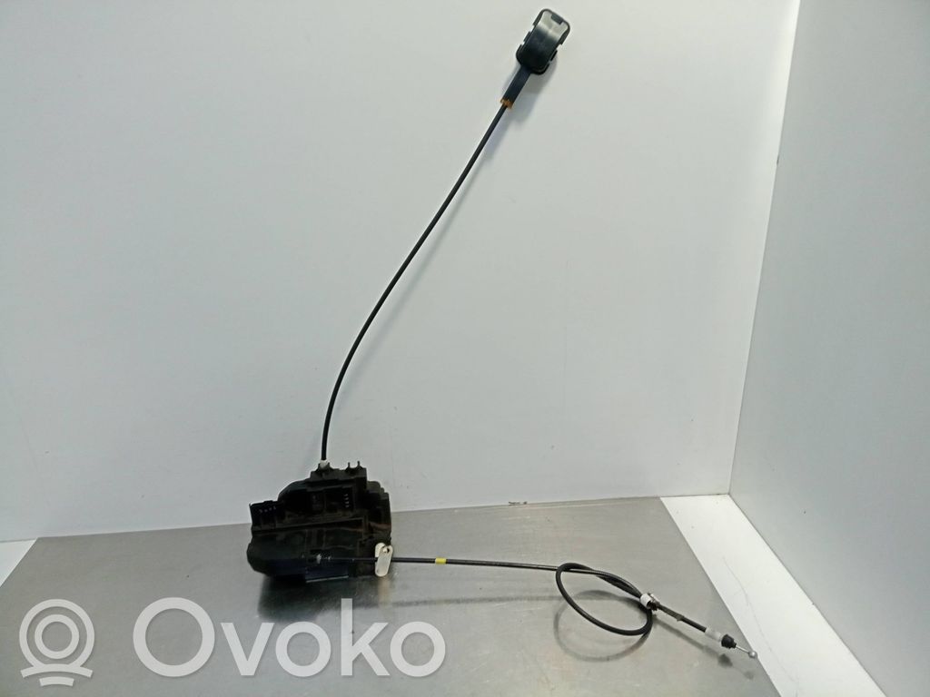 Etuoven lukko
