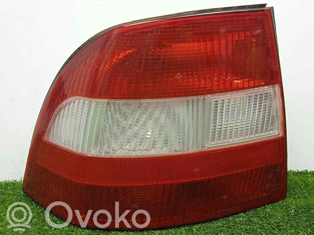 Opel Vectra B Rear/tail lights 