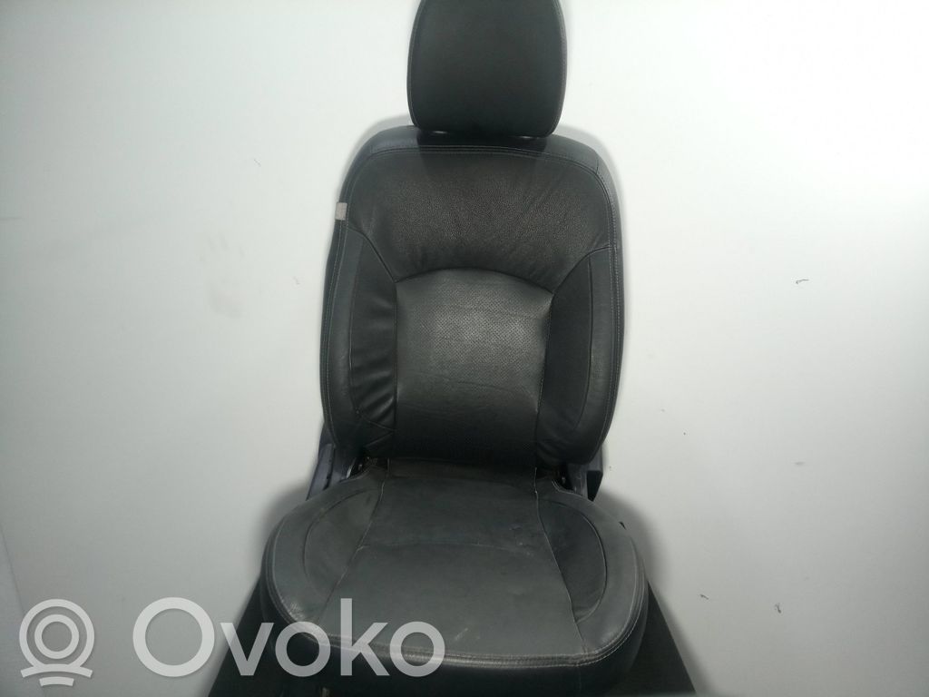 Mitsubishi ASX Front passenger seat 