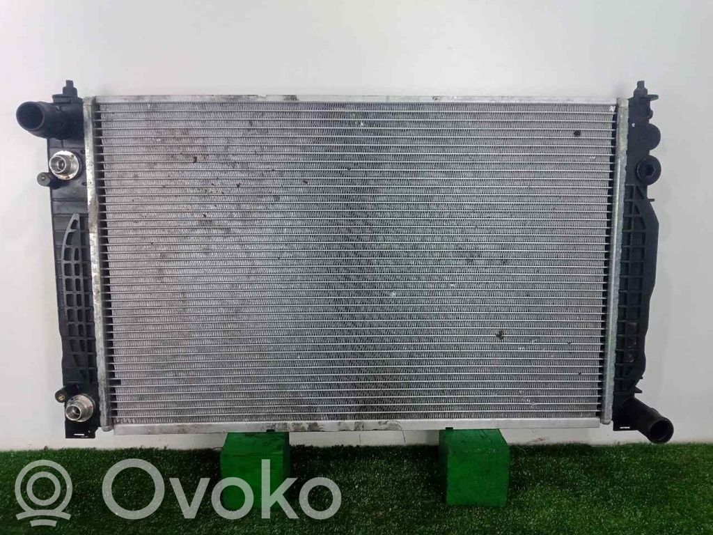 Aušinimo skysčio radiatorius   635X425X32