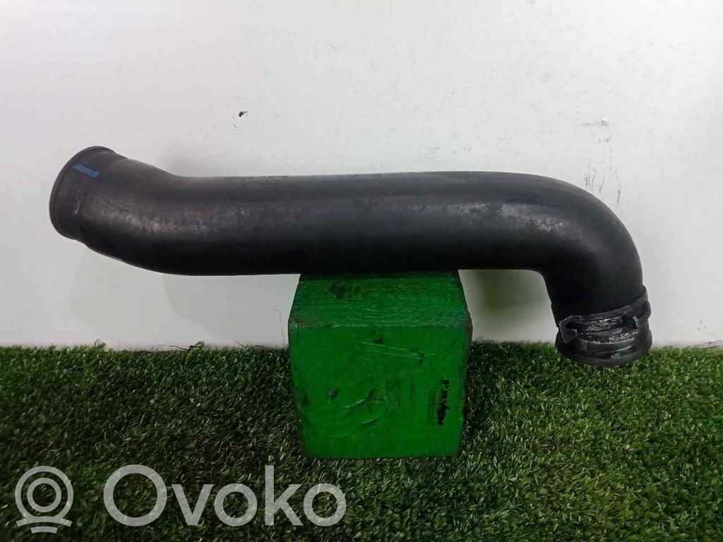 Jäähdytysnesteletku   1J0145828B