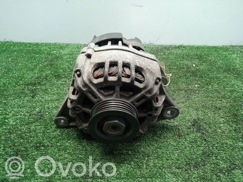 Nissan Micra C+C Alternador 