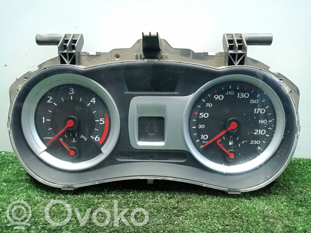 Renault Clio III Licznik / Prędkościomierz 