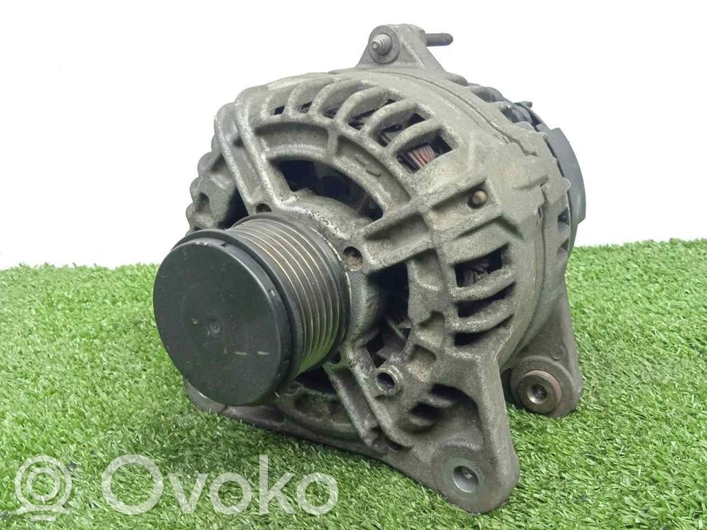 Renault Clio III Alternador 
