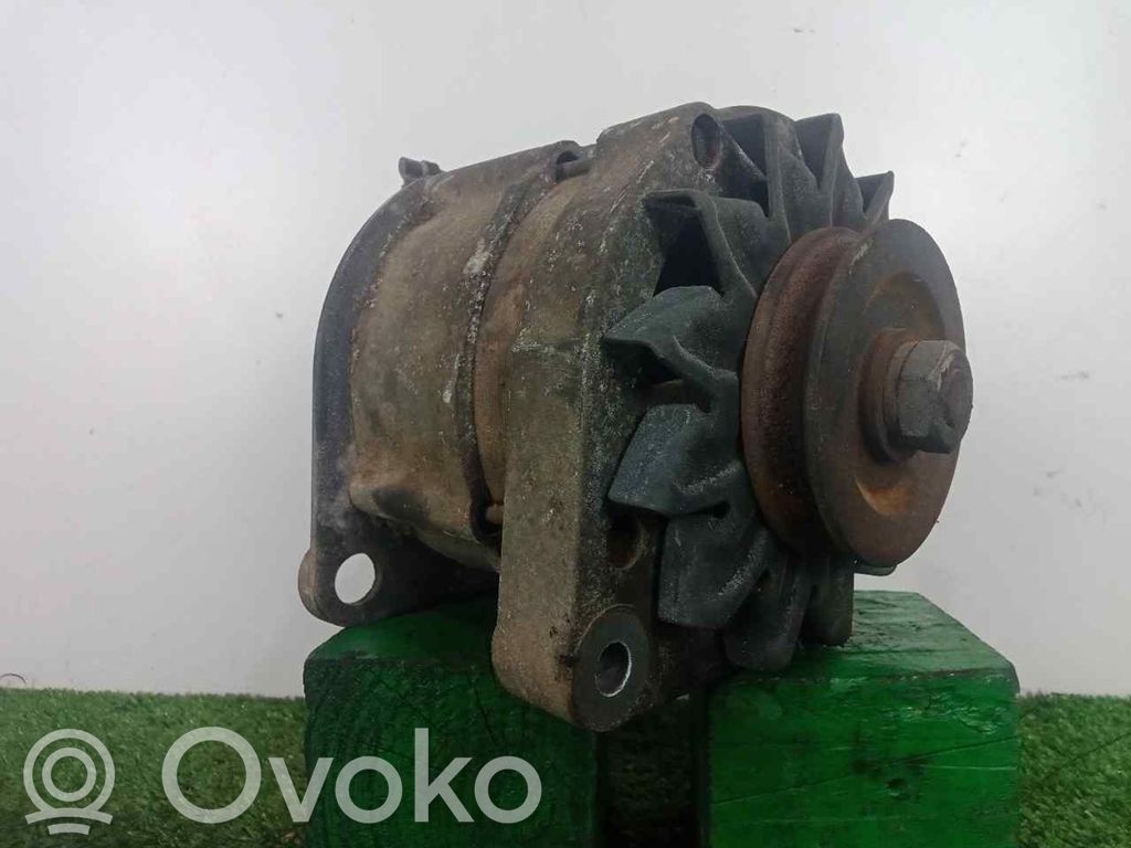 Renault 12 Generator/alternator 