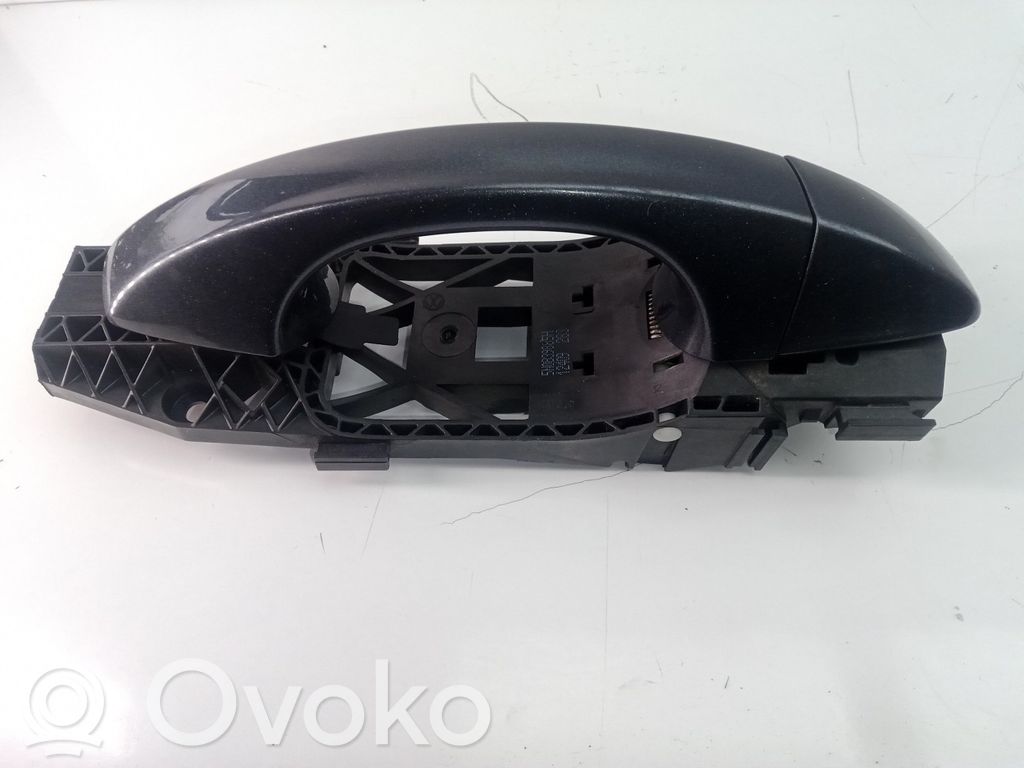 Otros dispositivos   5N0839885H,GRISOSCURO