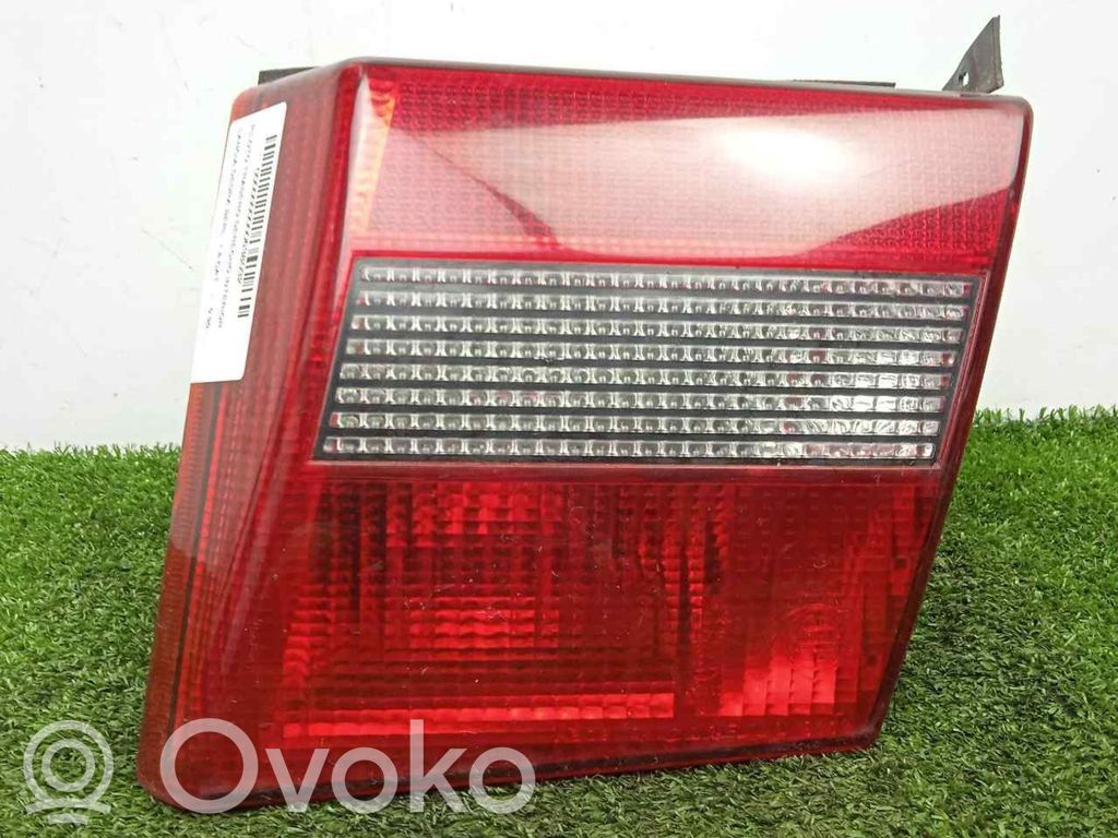 Lancia Dedra Takaluukun takavalot 