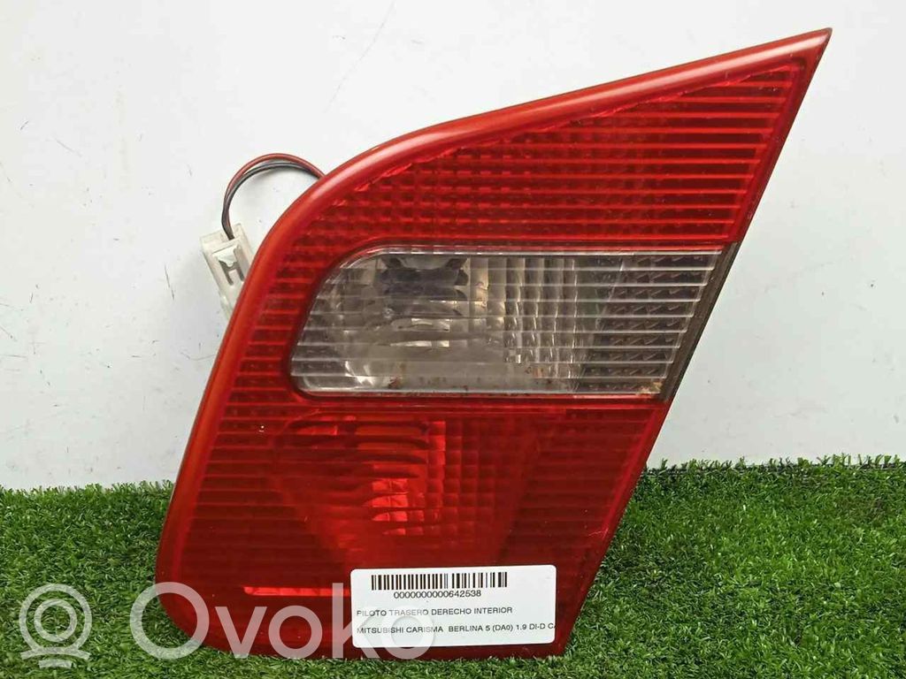 Mitsubishi Carisma Tailgate rear/tail lights 