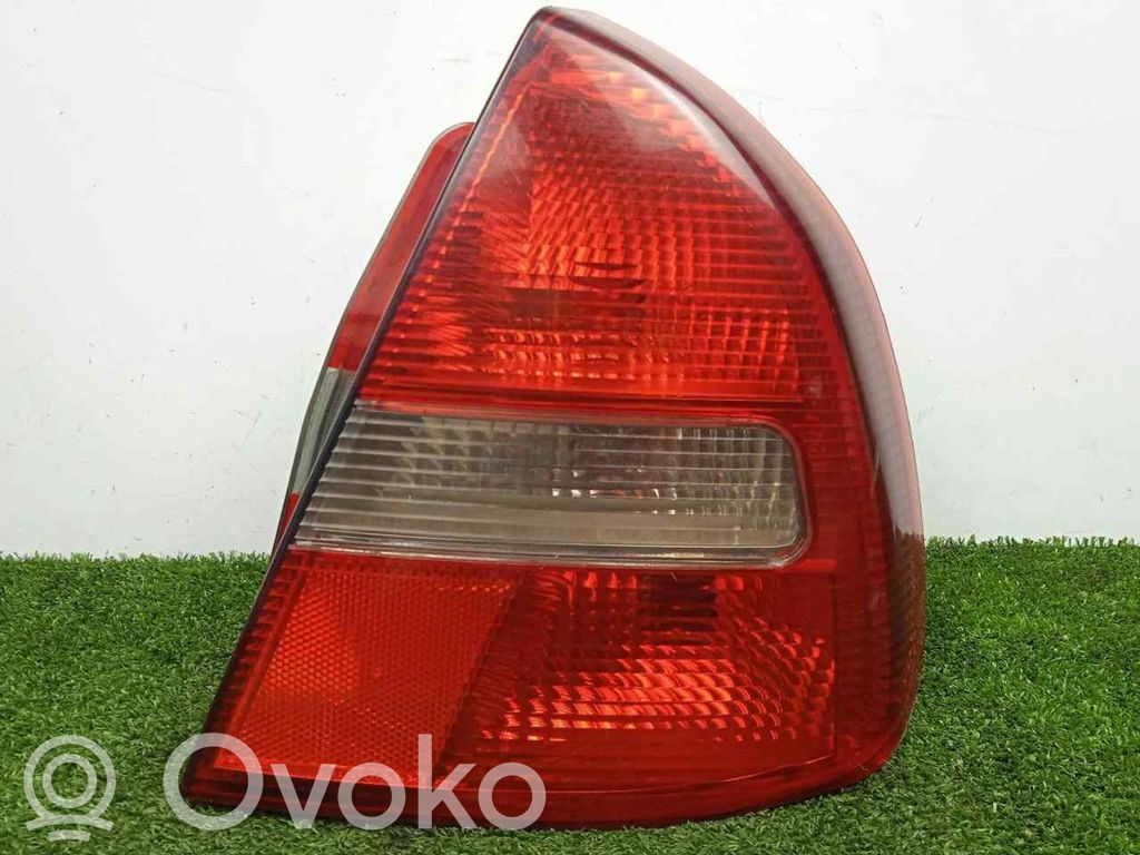 Mitsubishi Carisma Rear/tail lights 