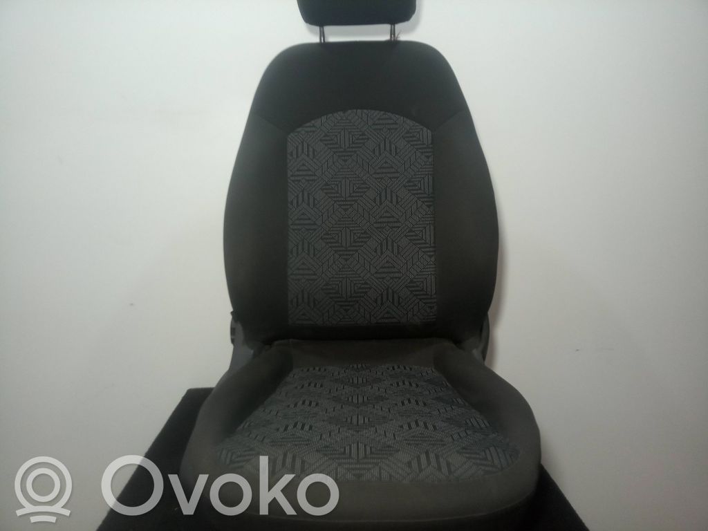 Priekšējais pasažiera sēdeklis