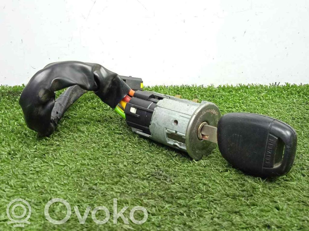 Užvedimo spynelė   1CONECTOR,4CABLES