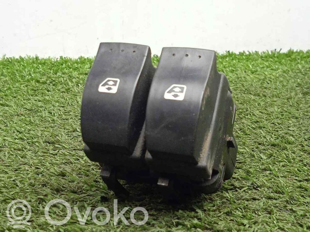 Electric window control switch   SINREFERENCIA,2BOTONES,CONECTORNEGRO