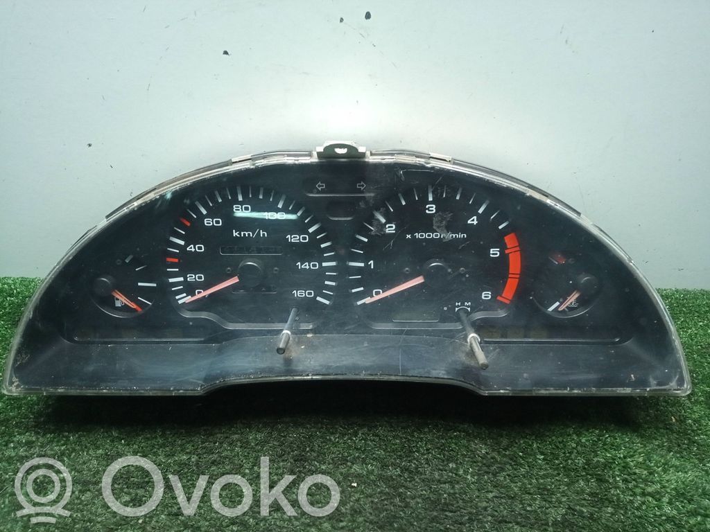 Nissan Serena Geschwindigkeitsmesser Cockpit 