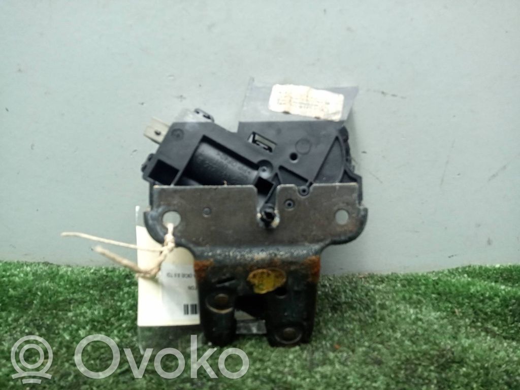 Tailgate lock latch   3PINES
