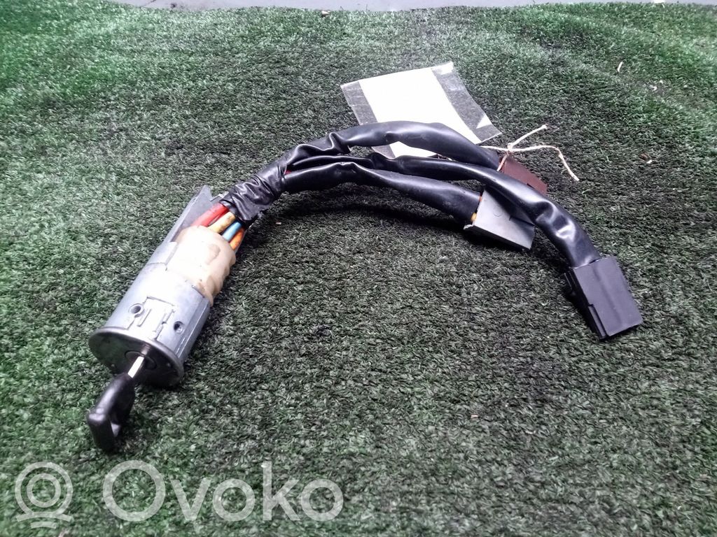 Ignition lock   SINREFERENCIA,3CONECTORES