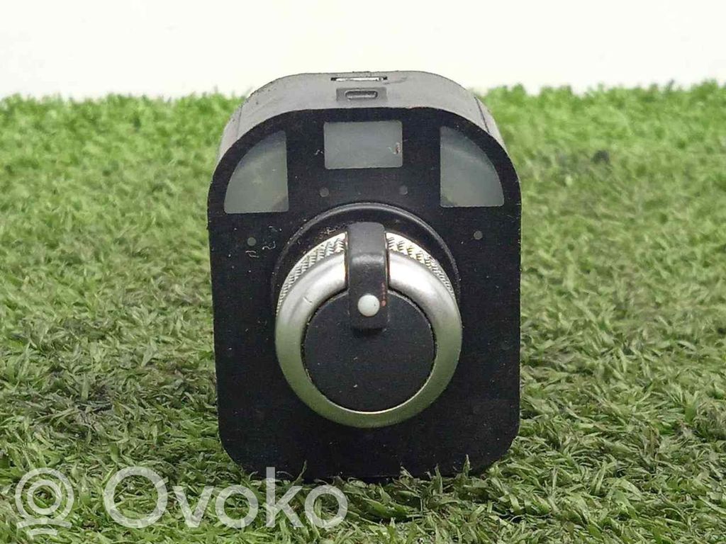 Interruttore specchietto retrovisore   8V0959565C