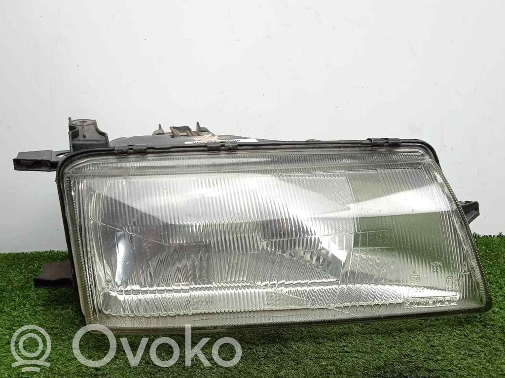 Opel Vectra A Headlight/headlamp 
